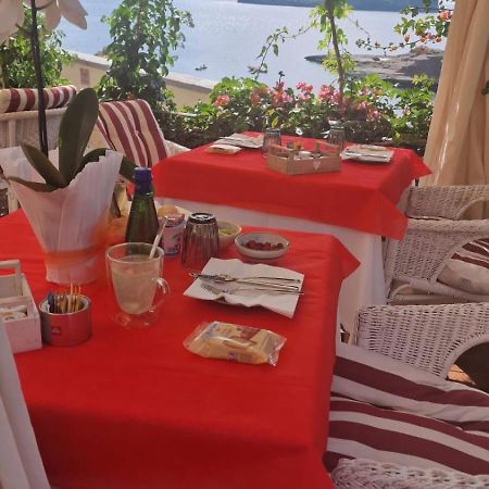 Hotel Villa Iulia Ventotene Zewnętrze zdjęcie